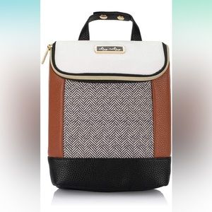 NWT itzy ritzy insulated bottle bag